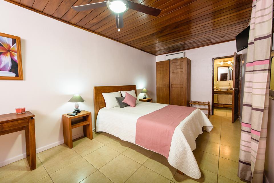 Hotel Flor De Sarta León Chambre photo