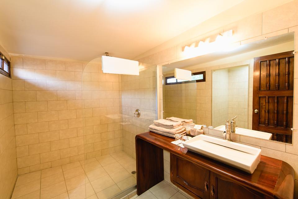 Hotel Flor De Sarta León Extérieur photo