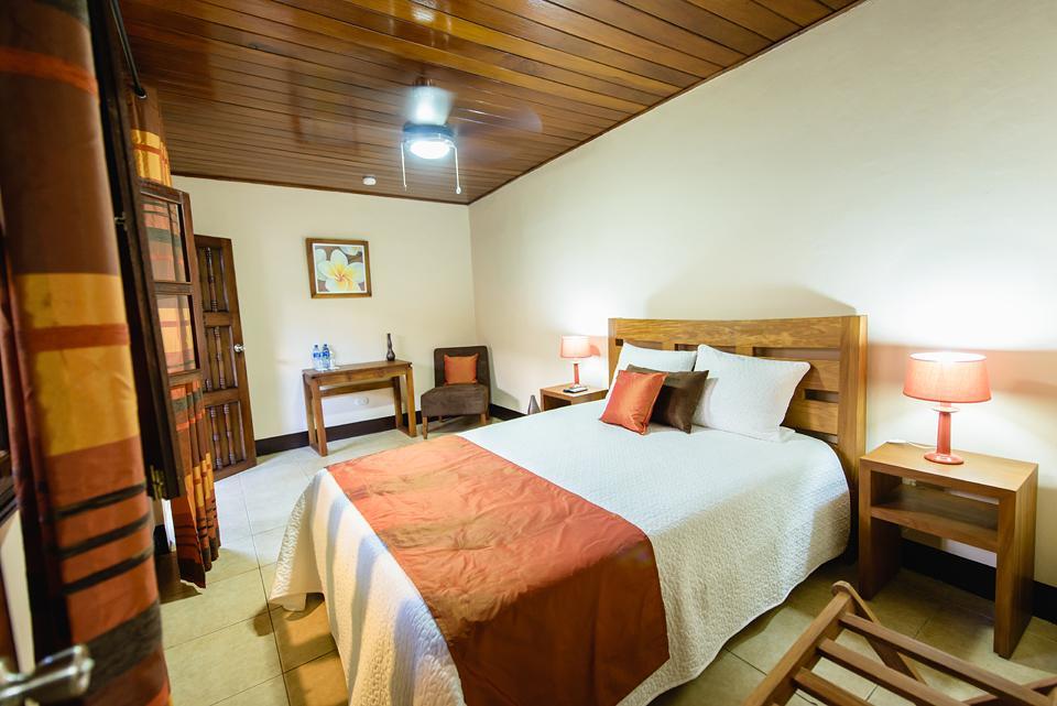 Hotel Flor De Sarta León Extérieur photo